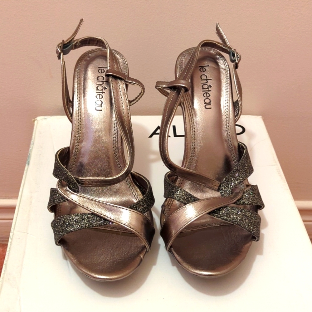 Brand new Le Chateau strappy heels